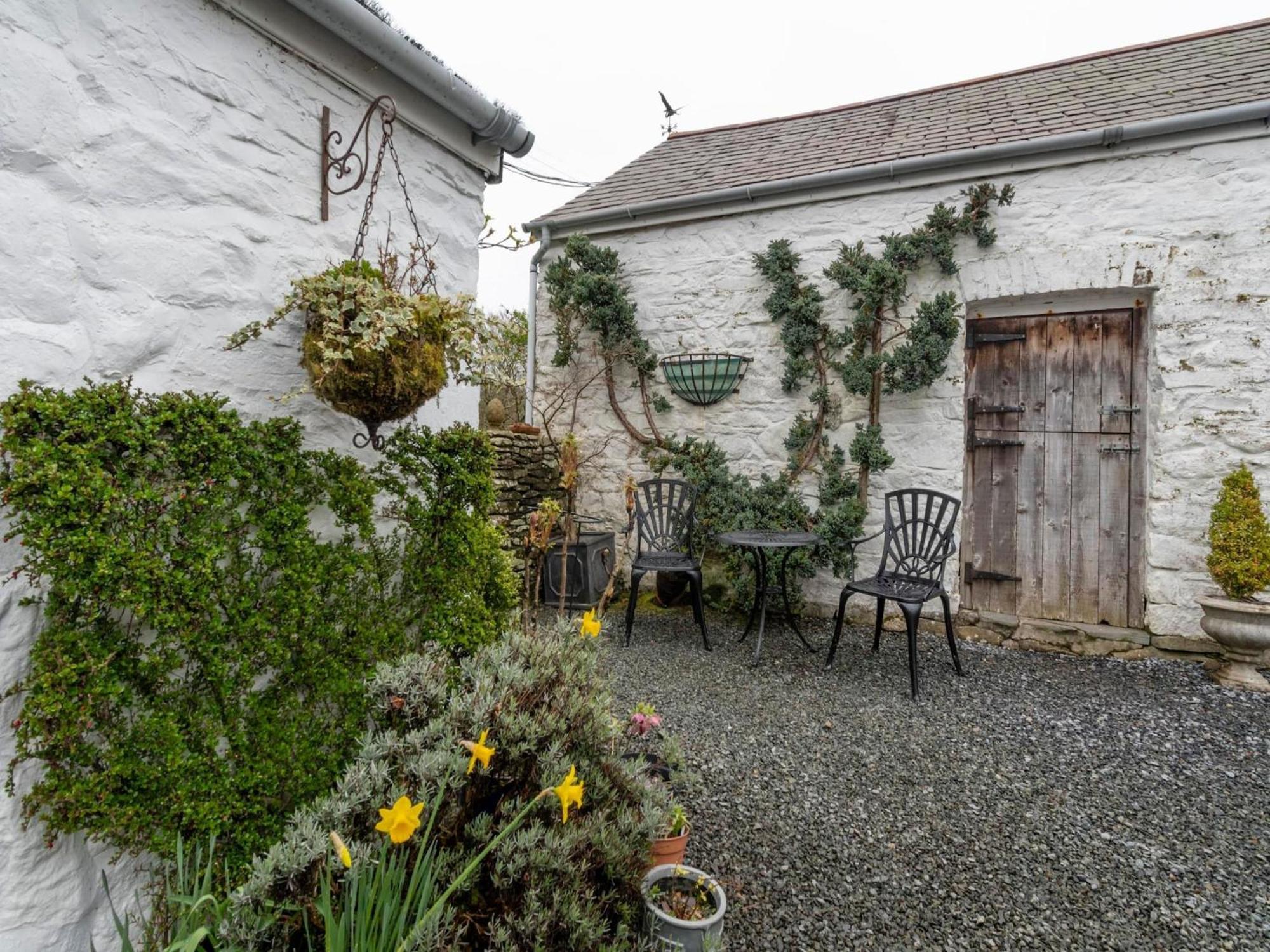 Secluded Holiday Home In Ceredigion With Garden Pennant  Exteriör bild