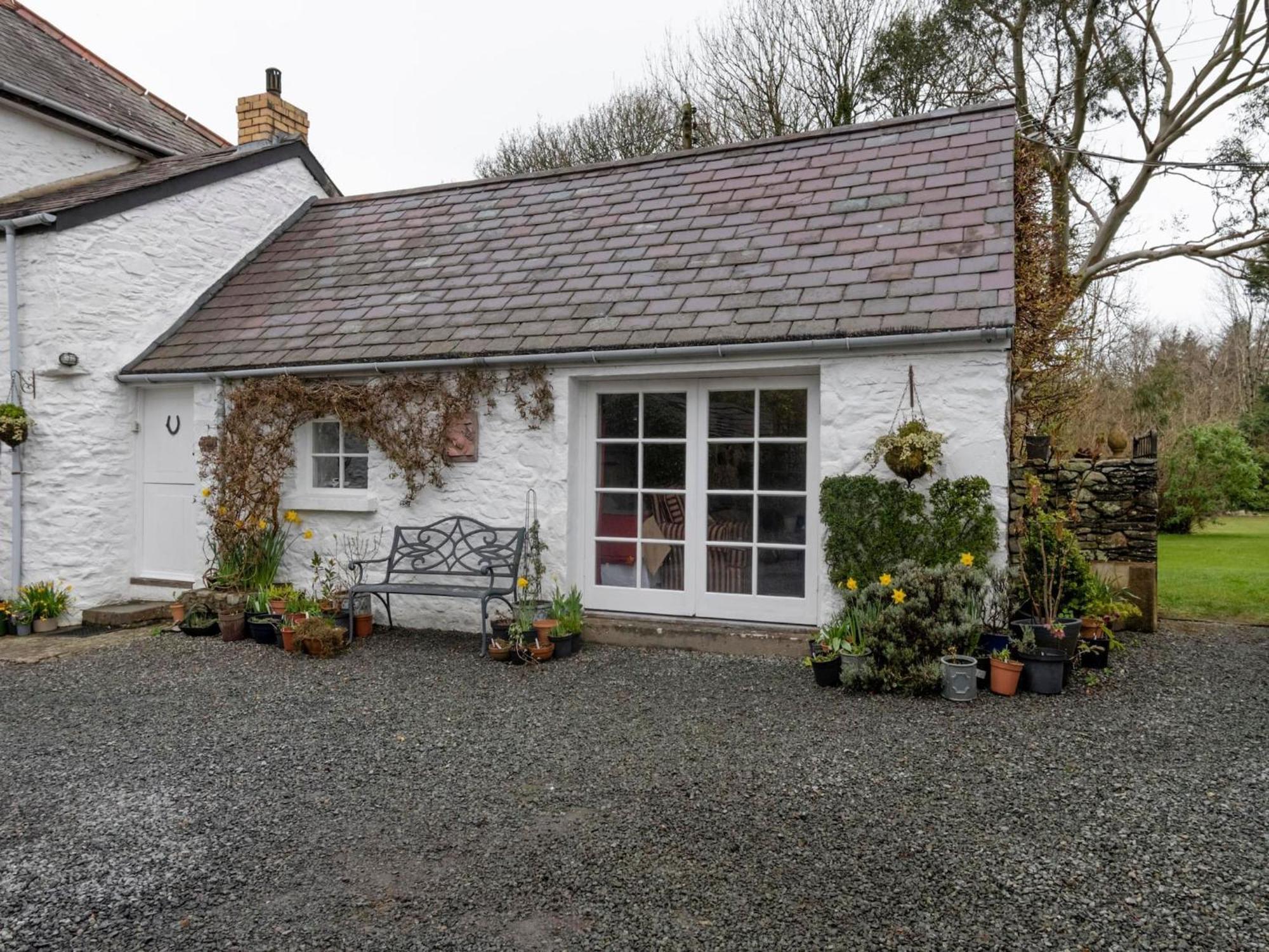 Secluded Holiday Home In Ceredigion With Garden Pennant  Exteriör bild