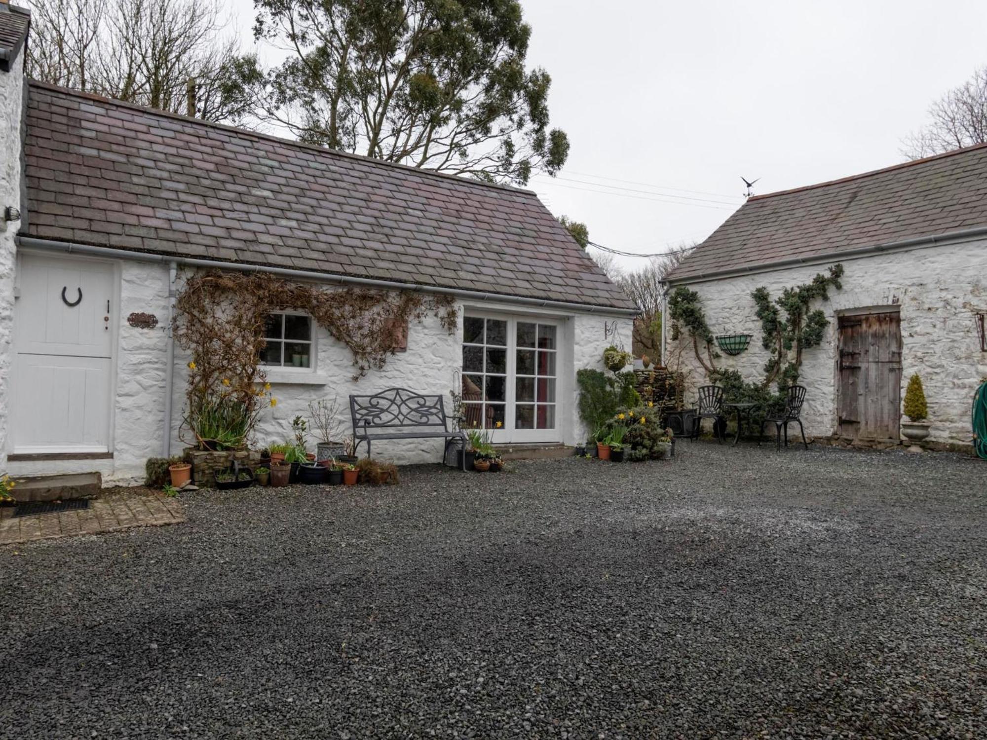 Secluded Holiday Home In Ceredigion With Garden Pennant  Exteriör bild