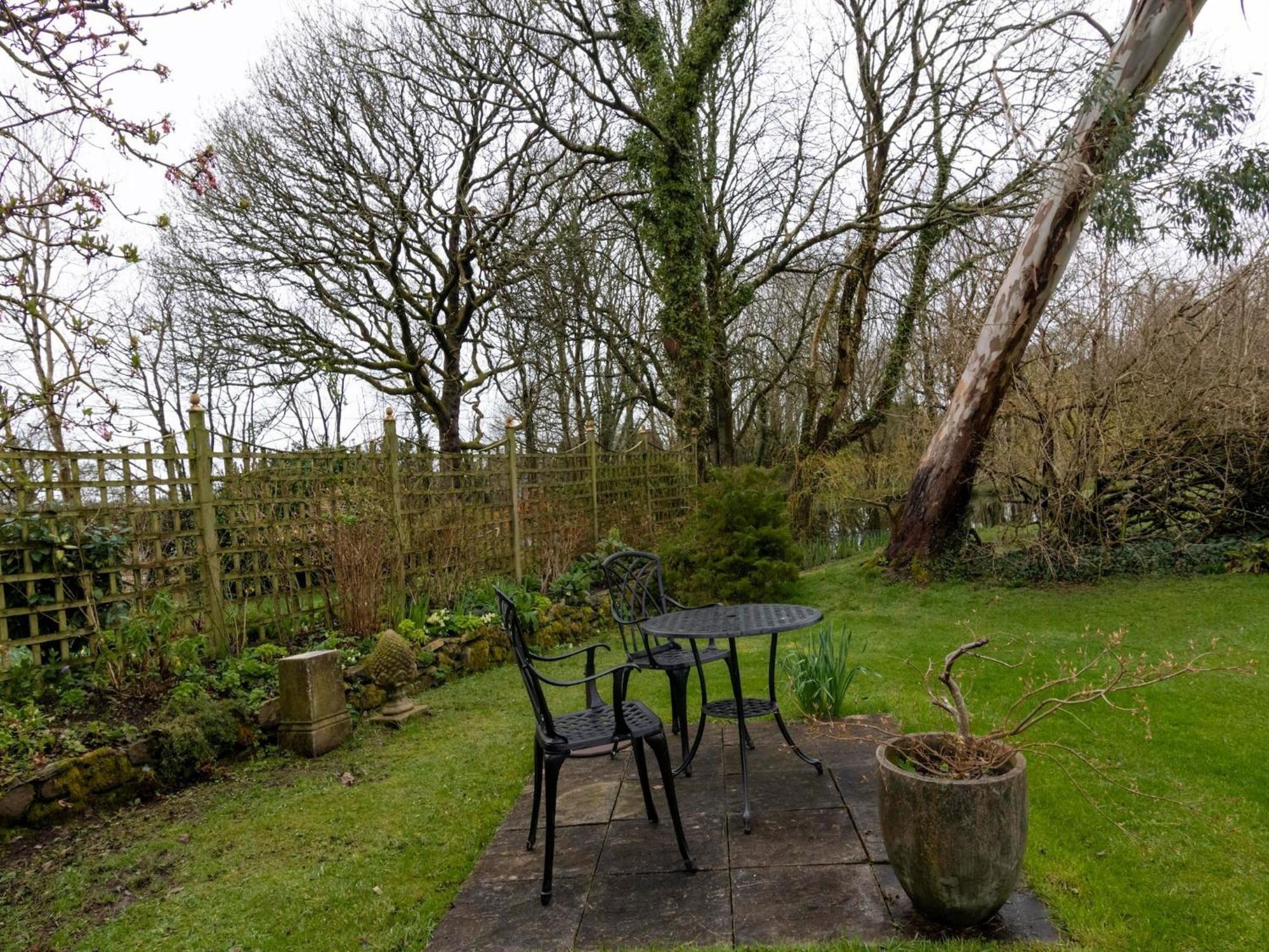 Secluded Holiday Home In Ceredigion With Garden Pennant  Exteriör bild